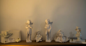 statue petites anges