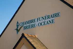 exterieur chambre funeraire briere oceane