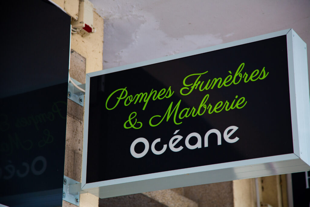 plaque pompes funebres marbrerie oceane